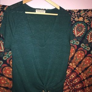 🎊CUTE DARK TURQUOISE V-NECK TOP!!❤️